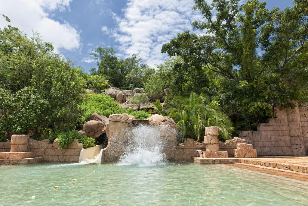 Resort The Cascades At Sun